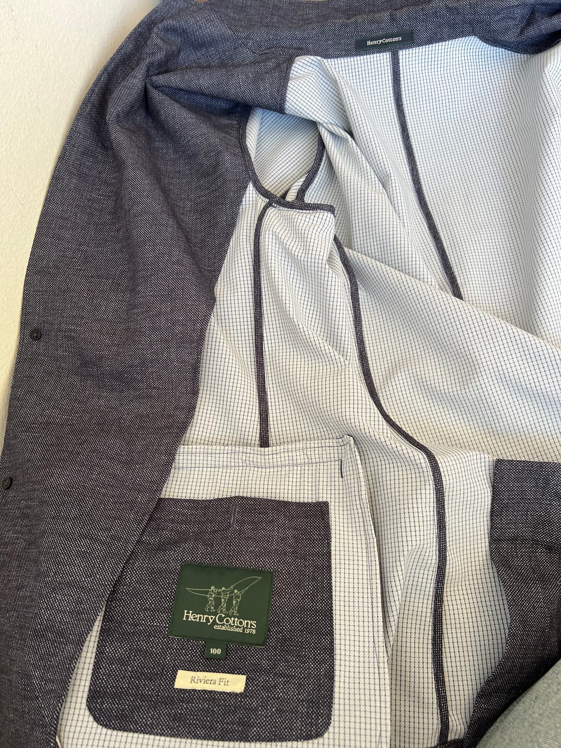 헨리코튼 남성 진청네이비 기능성자켓 

 상품이미지4