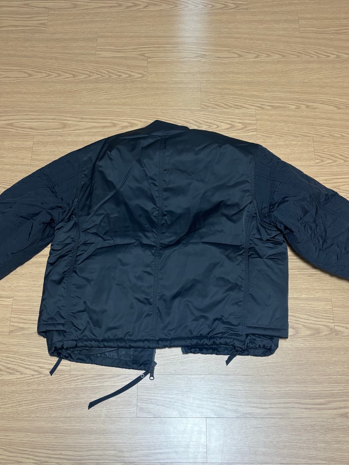 [새상품] UNAFFECTED 언어펙티드 패디드 플라이트 자켓 패딩 상품이미지5