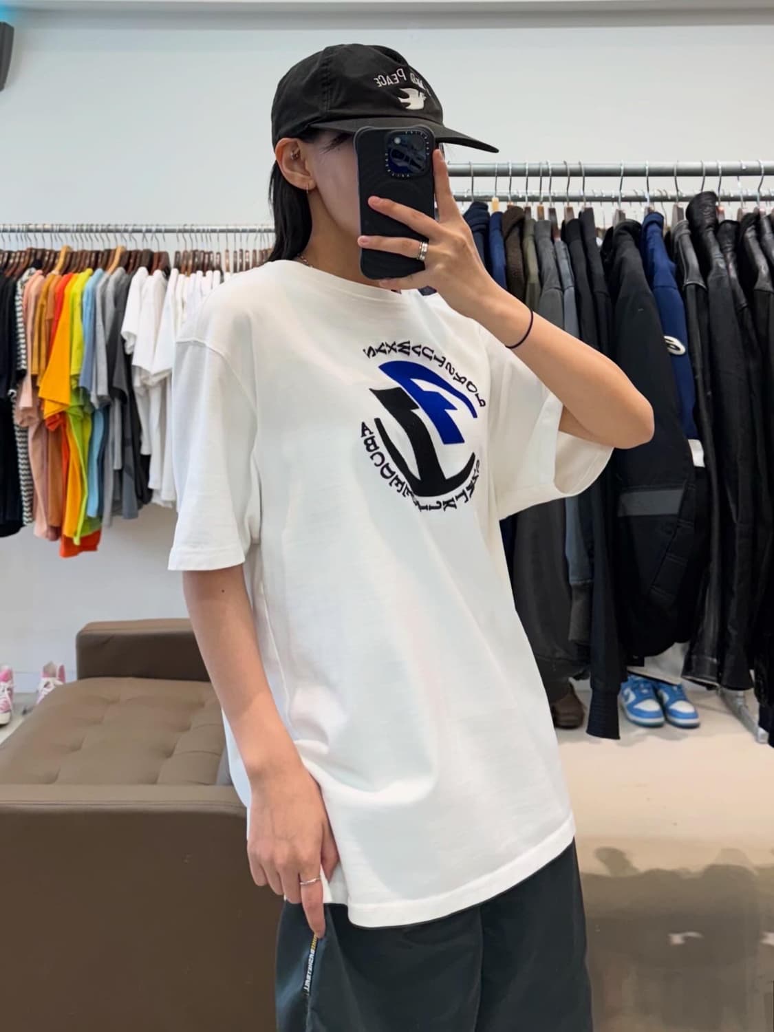 자라 x 아더에러 그래픽 티셔츠 스크래치 화이트 상품이미지8