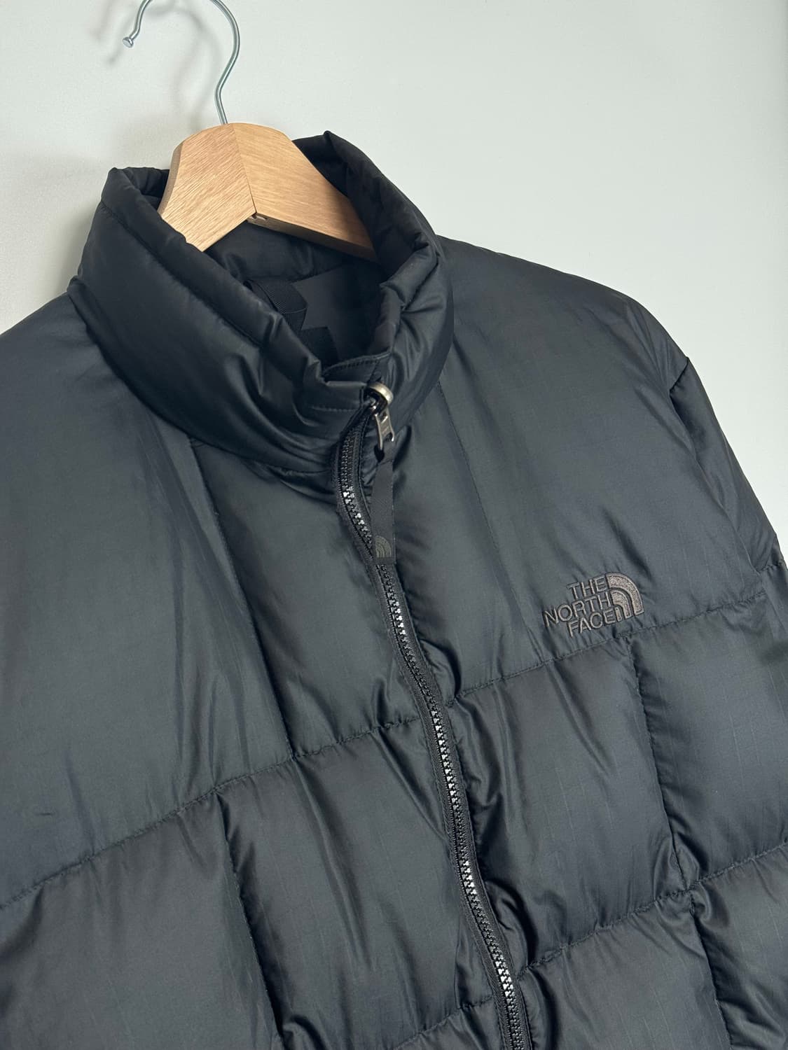 노스페이스 재팬 로체 경량 라이트 다운 패딩 자켓 파카 블랙 XL 상품이미지3