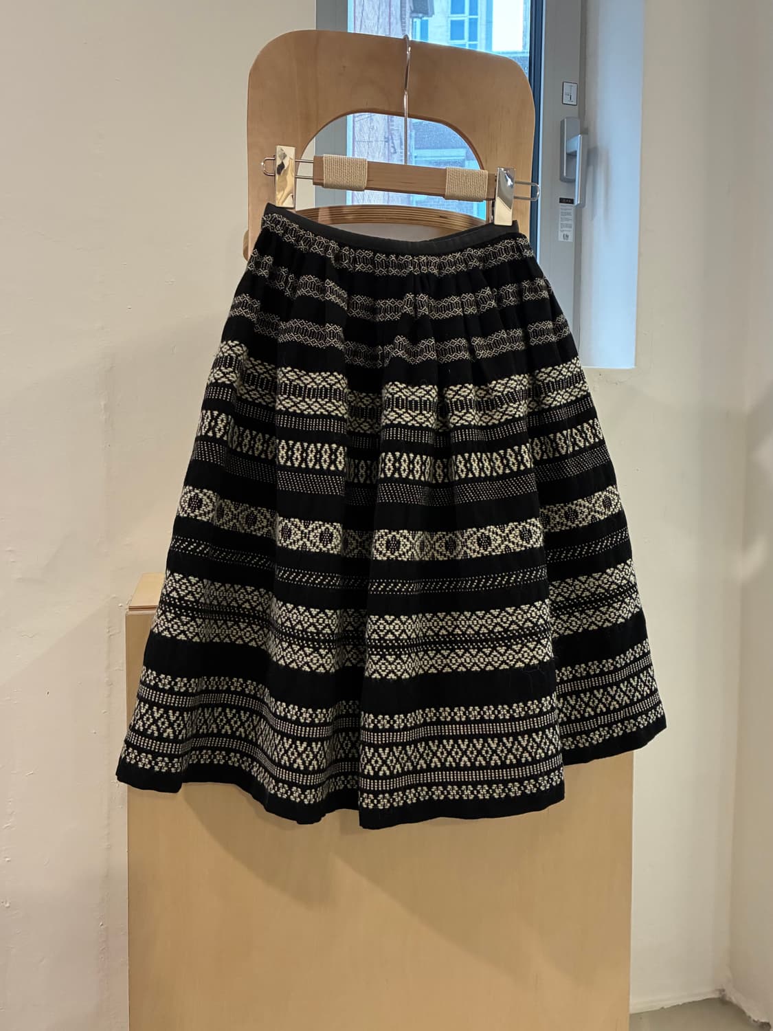 꼼데가르송 울 스커트 상품이미지1