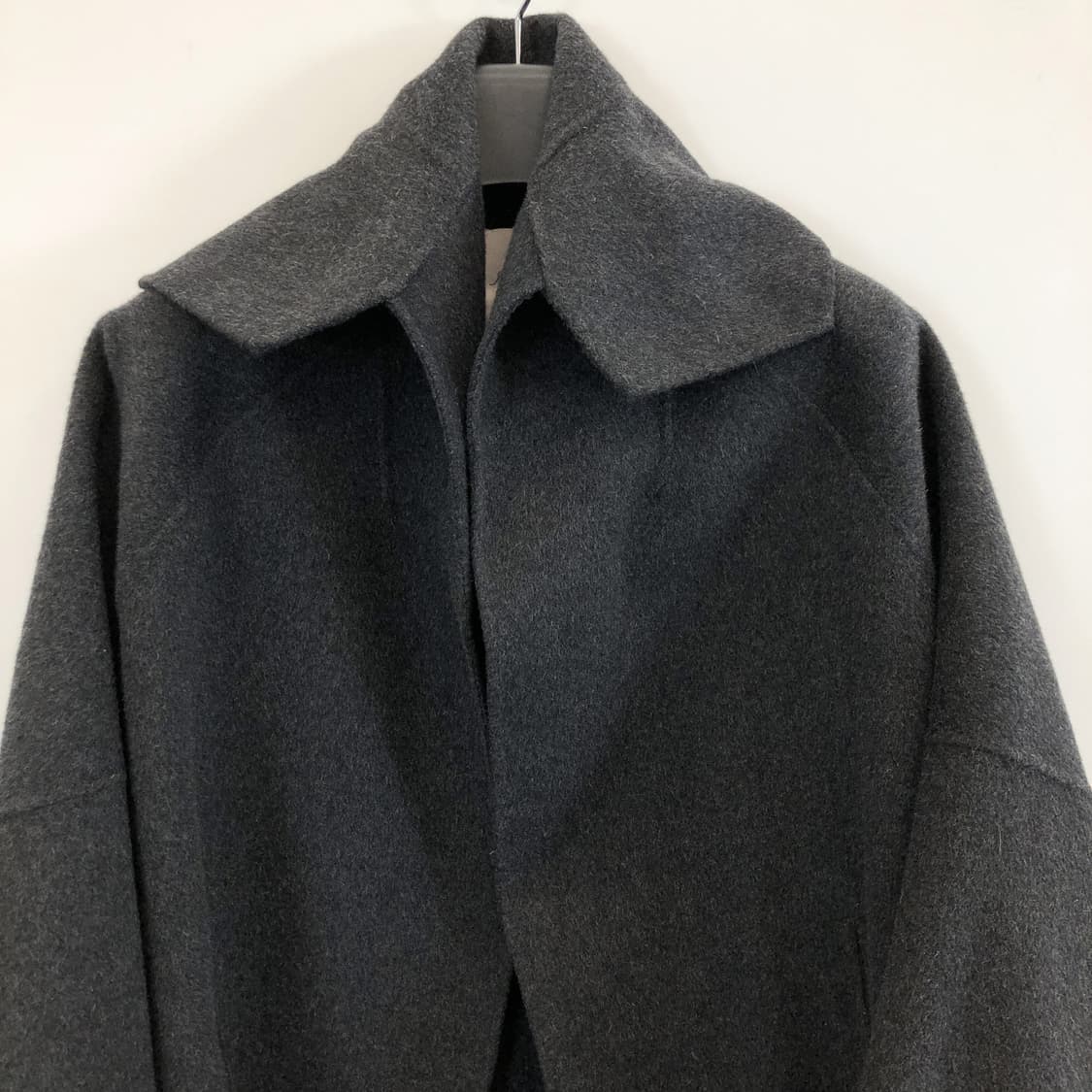 melbon 멜본 캐시미어 케이프코트 FREE  상품이미지3