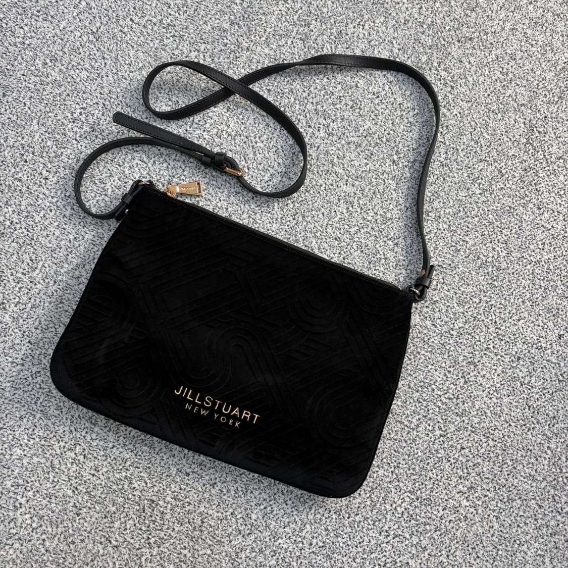 질스튜어트 스웨이드 소가죽 숄더백 0406J 상품이미지1