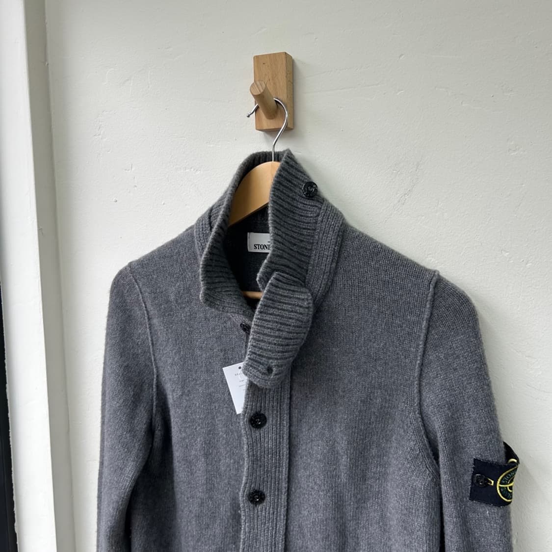 16164 - 스톤아일랜드 와펜 니트 가디건 상품이미지1