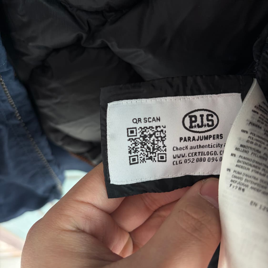 새상품(XL)파라점퍼스 고비 리로드 다운 패딩 네이비 상품이미지7