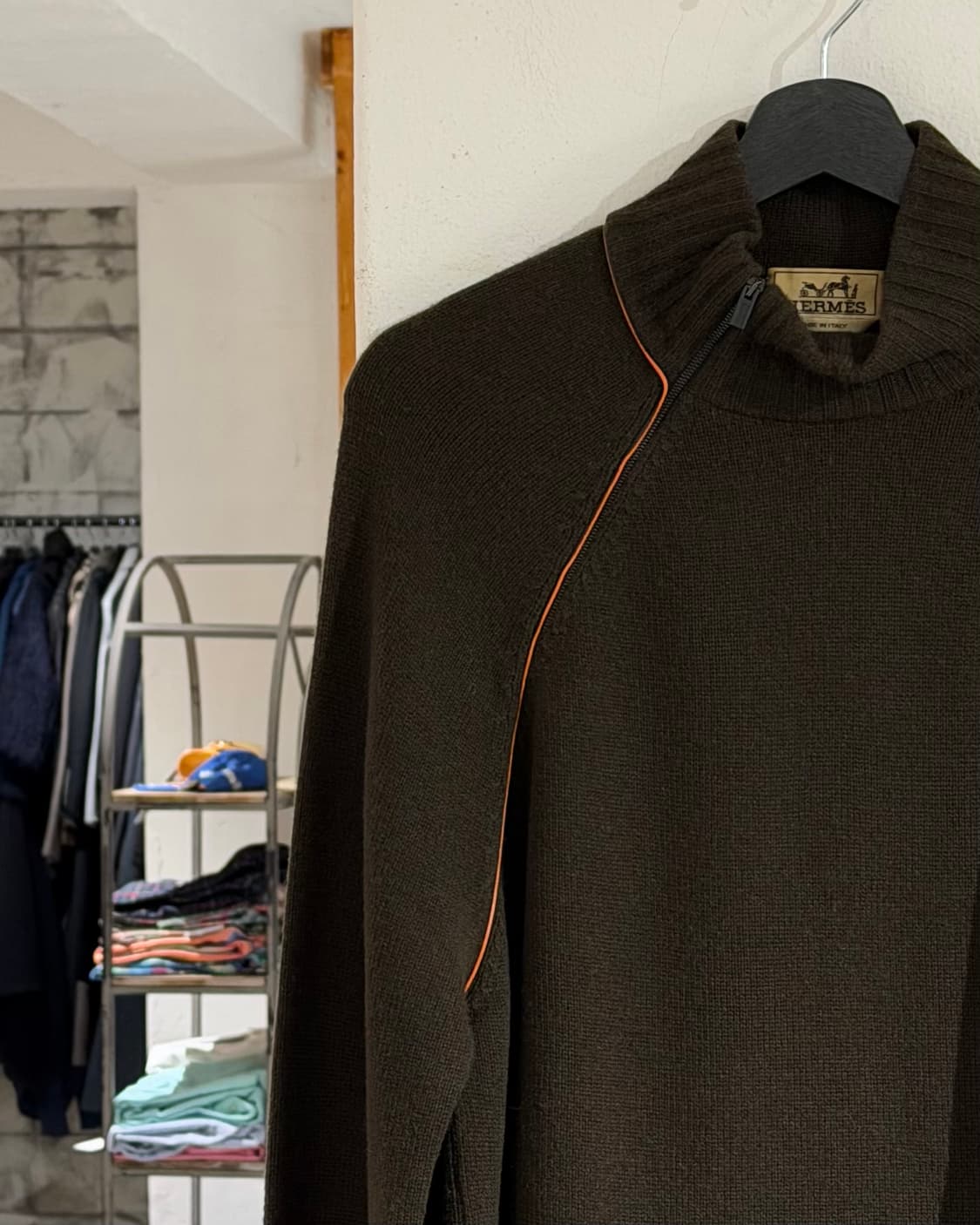 에르메스 카키 지퍼 하이넥 니트 상품이미지2