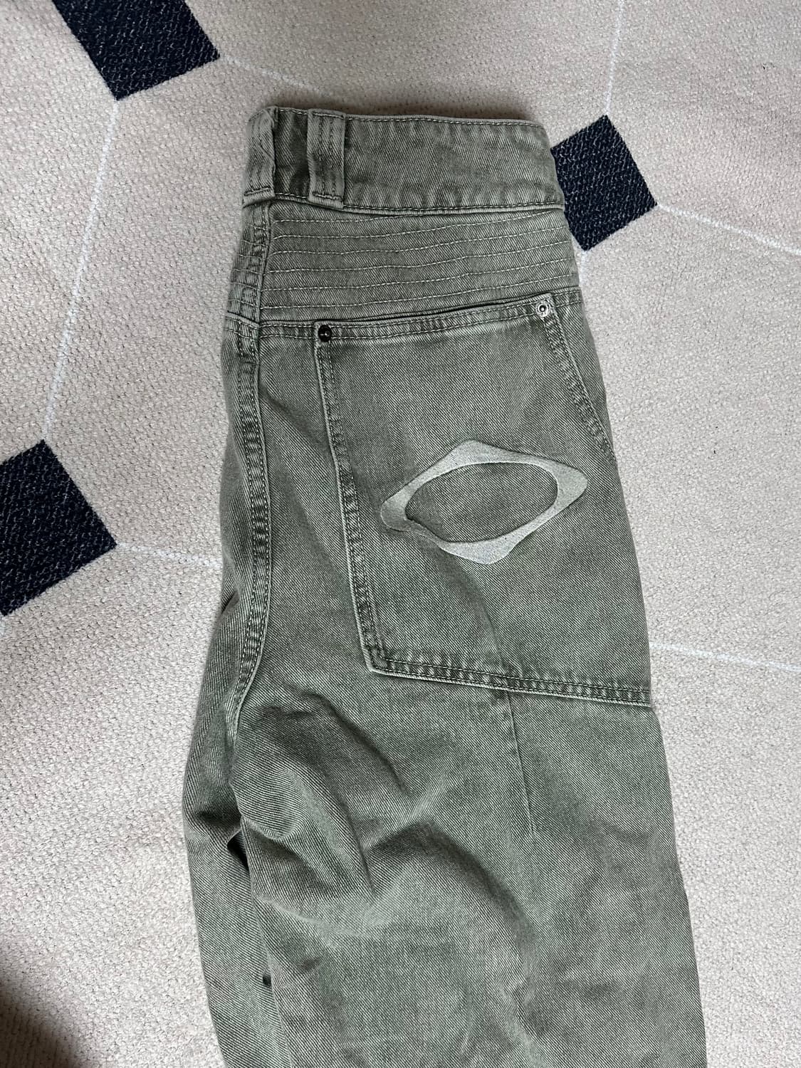 [M] 미스치프 워시드 슬라우치 진스 블리치드 카키 상품이미지6