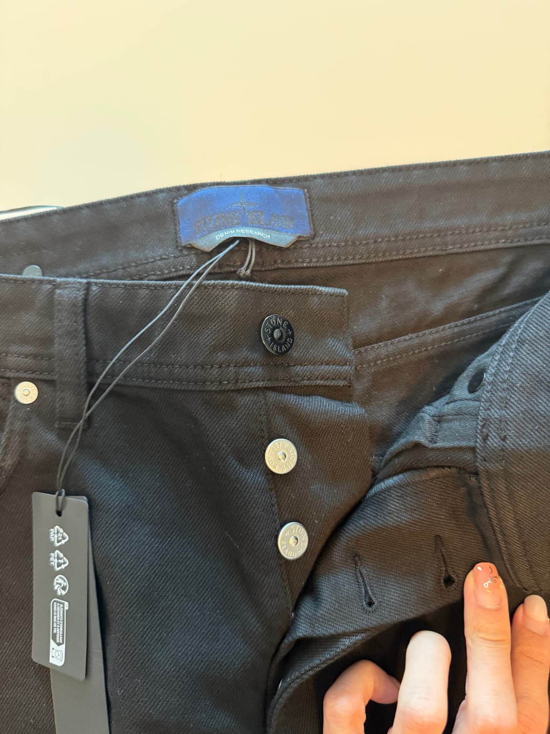 (새상품) 생로랑 캐롯핏 데님 진 블랙 상품이미지2