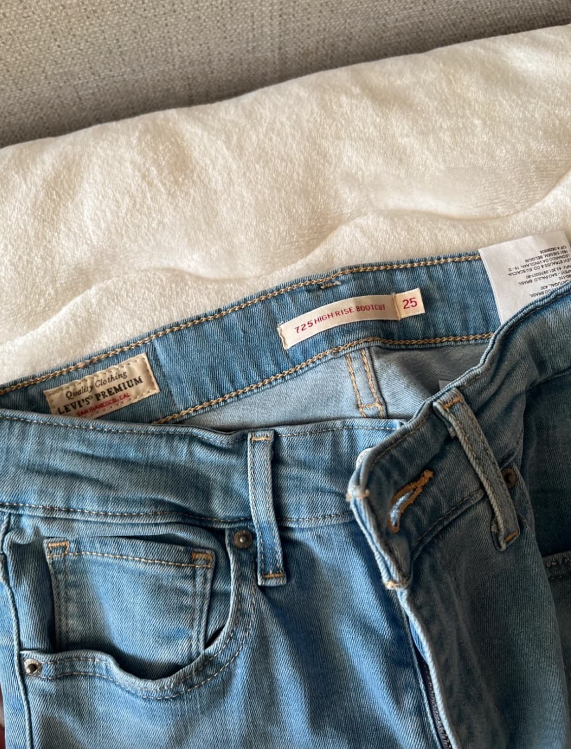 자라/ 흐엠므/ 리바이스 25,26 사이즈 부츠컷 몽땅 처분  상품이미지8