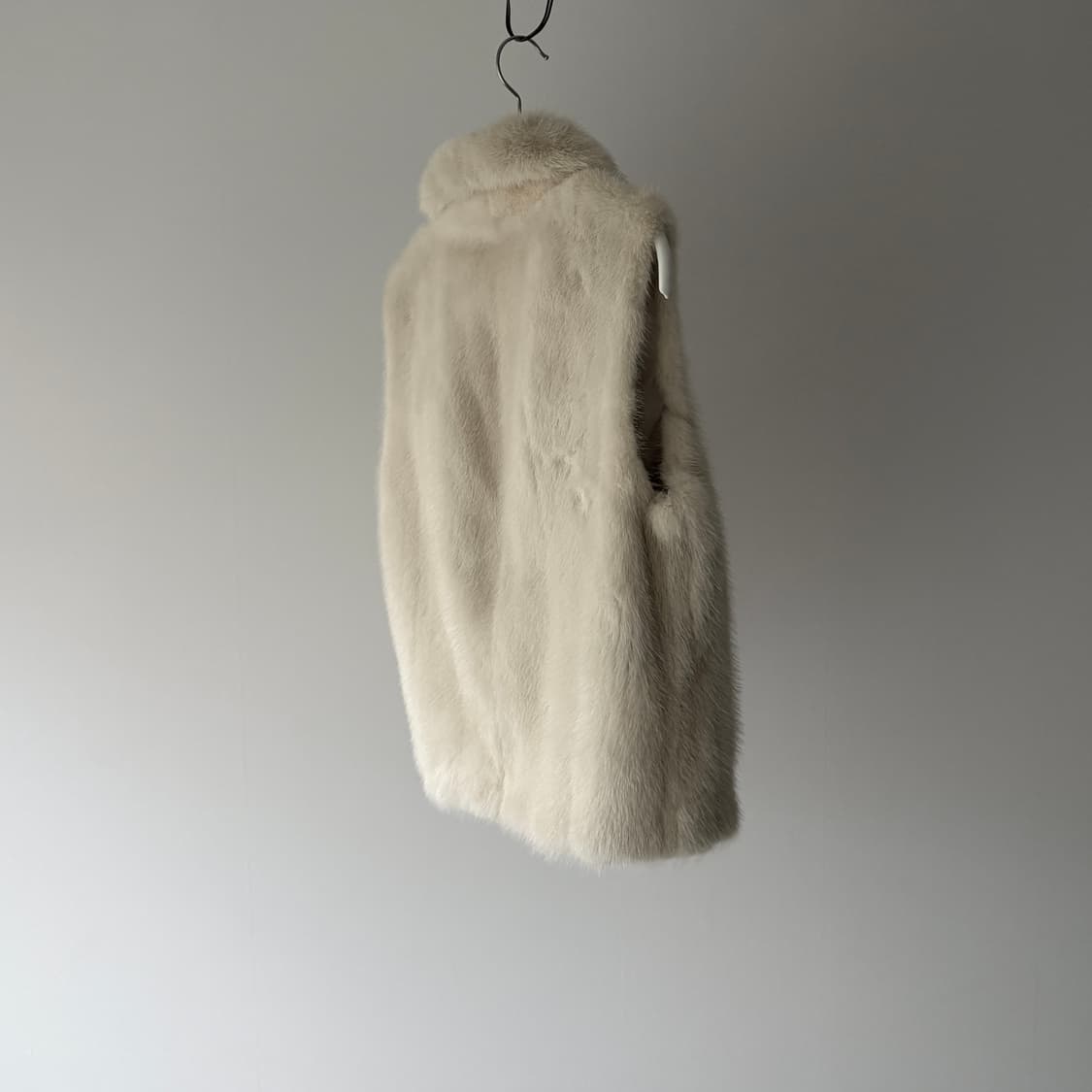  ▫️Saga Mink Gold Label Vest 상품이미지3