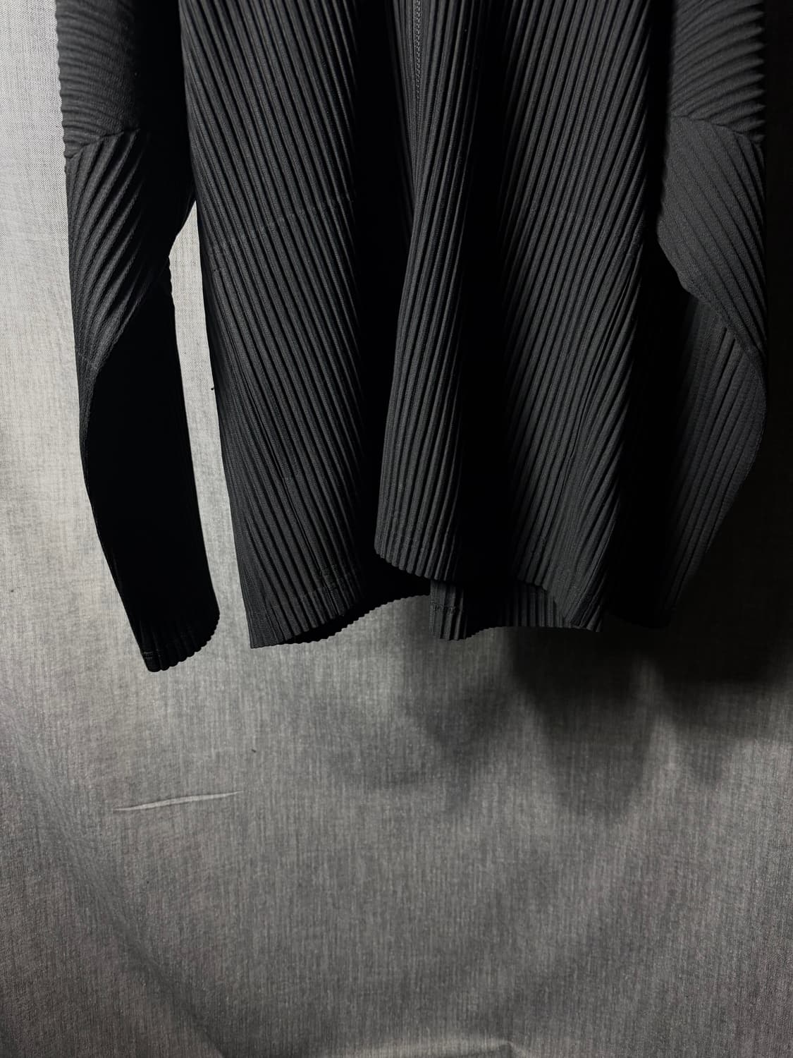 이세이미야케 옴므플리세 후드집업 상품이미지5