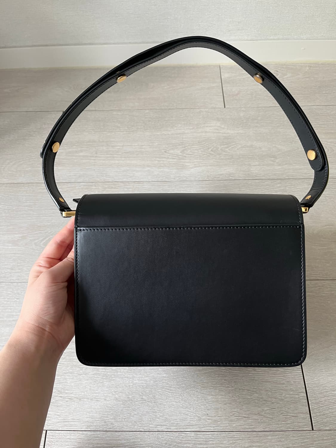 마르니 트렁크백 블랙 카프스킨 미디움 상품이미지4