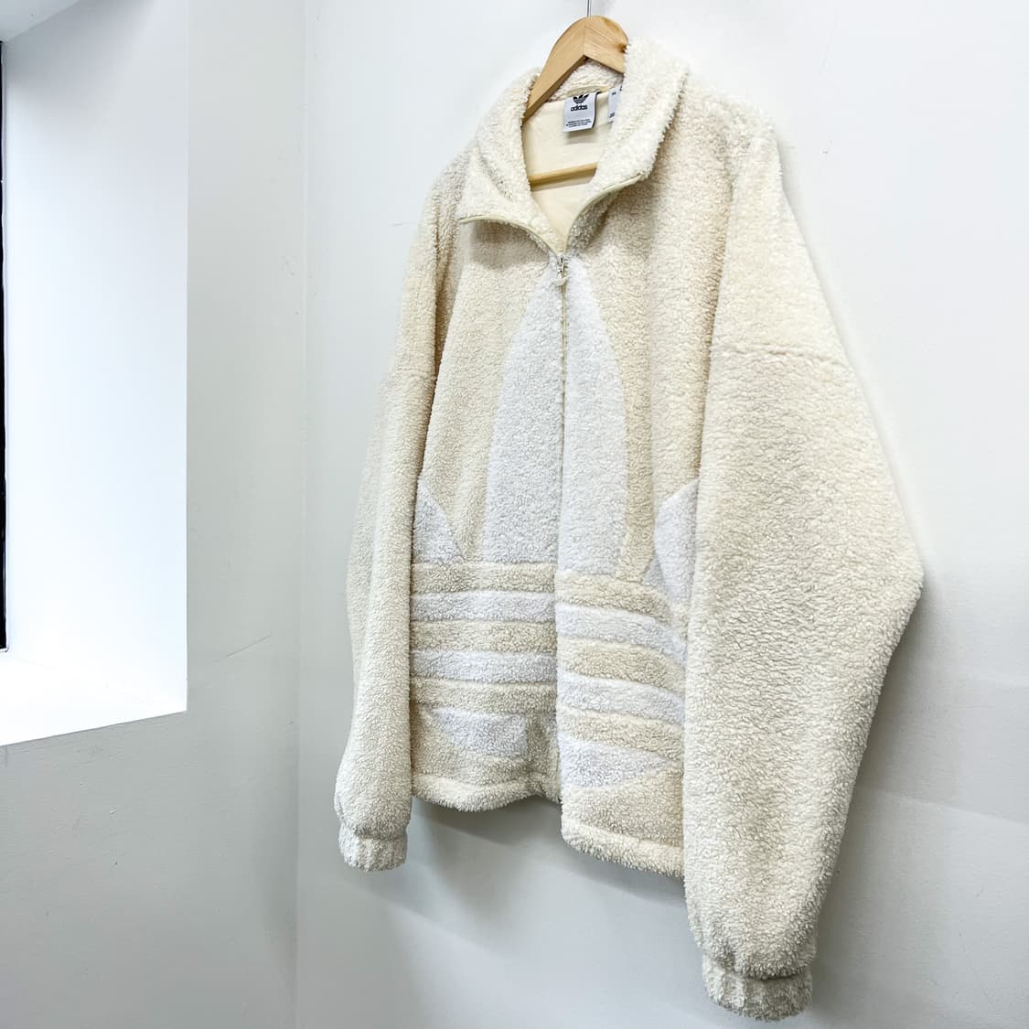 아디다스 빅트레포일 오버사이즈 플리스 자켓 상품이미지5