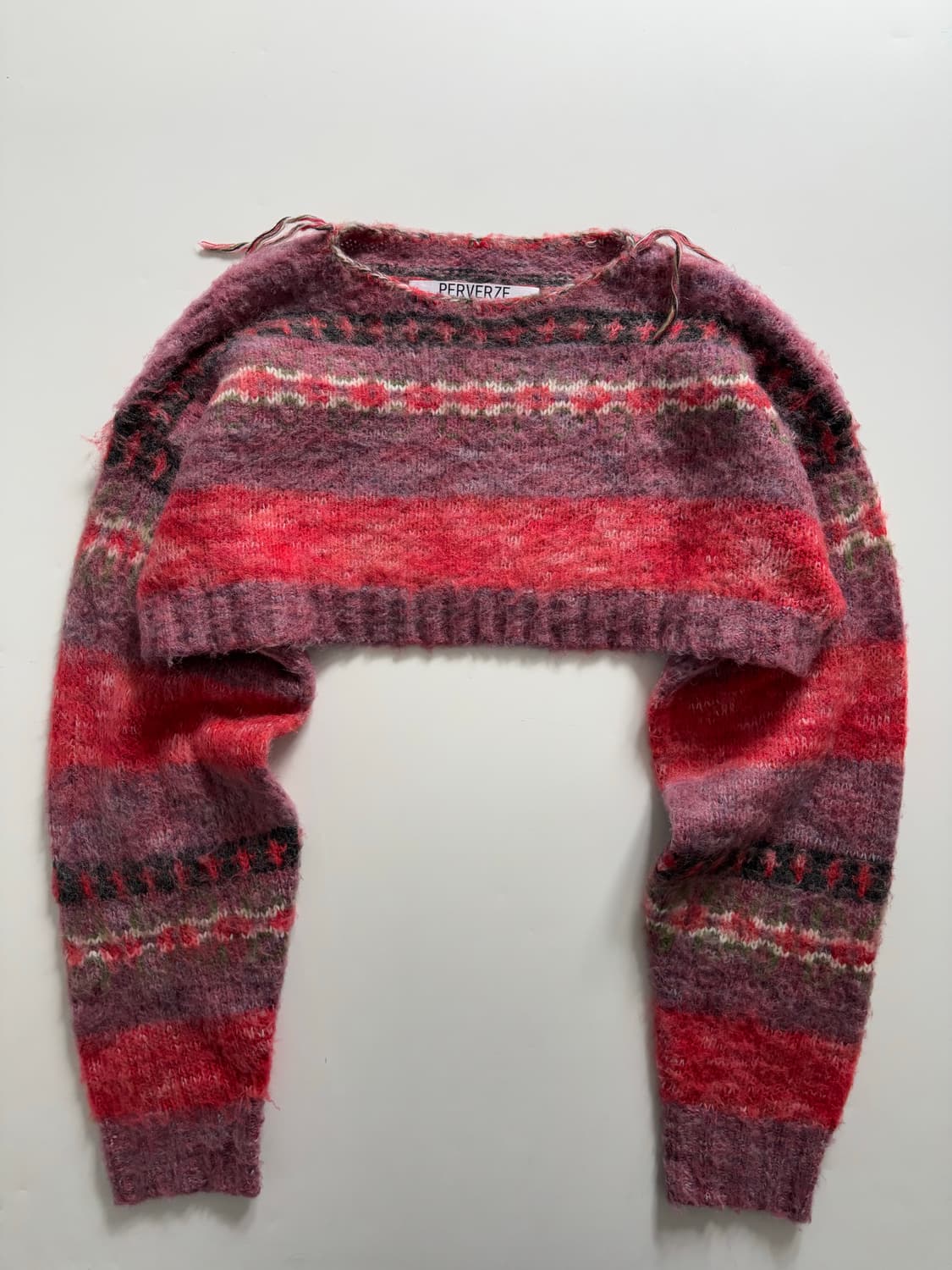 Perverze 퍼버즈 크롭 니트  상품이미지7