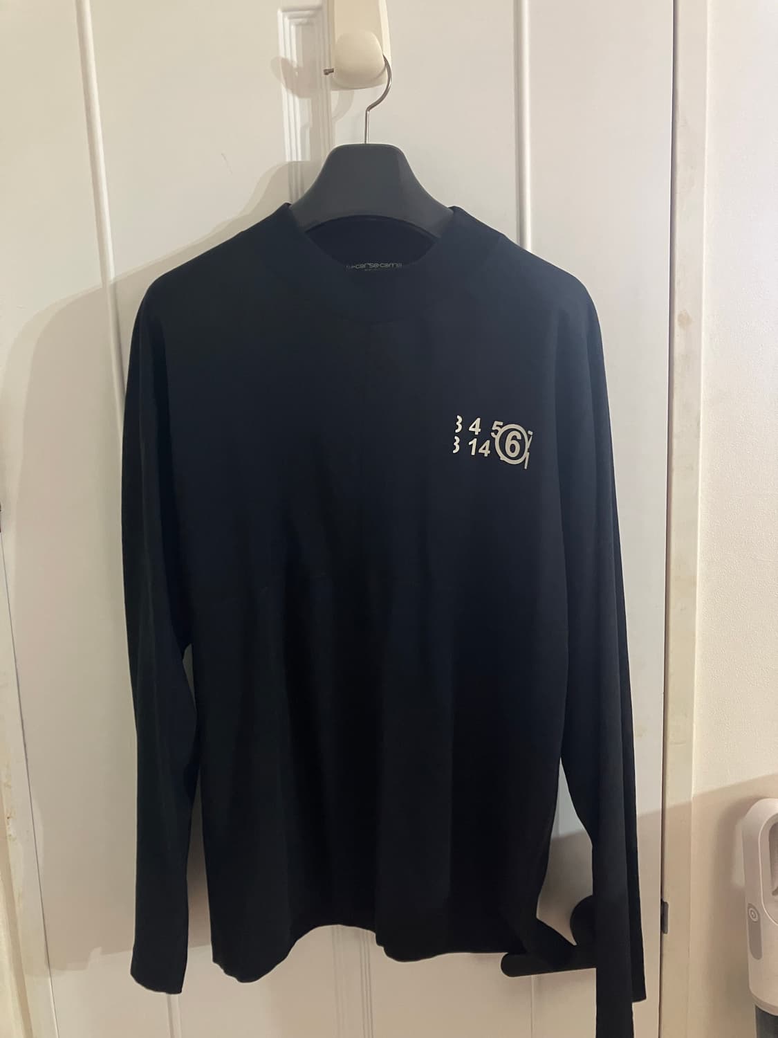 MM6 긴팔티 (롱슬리브) 블랙 4(100사이즈) 상품이미지1