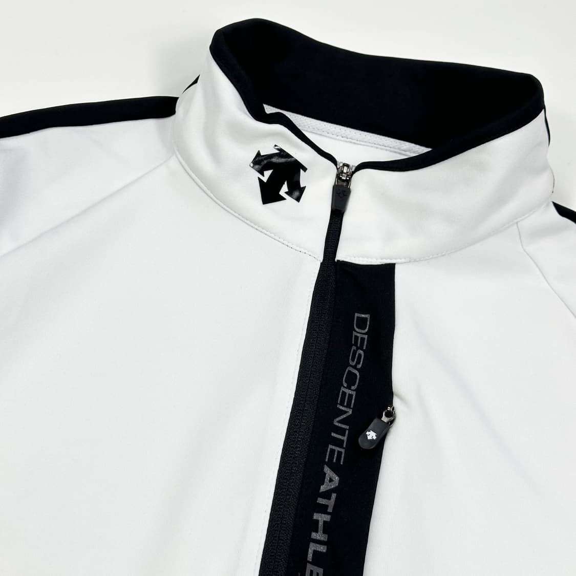 데상트 트레이닝 오레오 트랙탑 져지 (M 여성추천) 상품이미지3