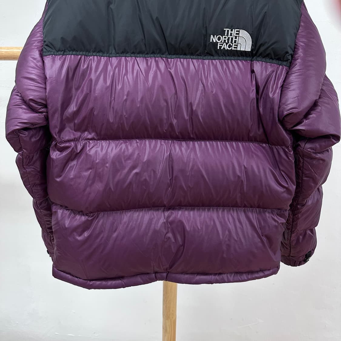 노스페이스 눕시 700 구스다운 패딩 자켓 퍼플 90(S) 정품 J24 상품이미지6