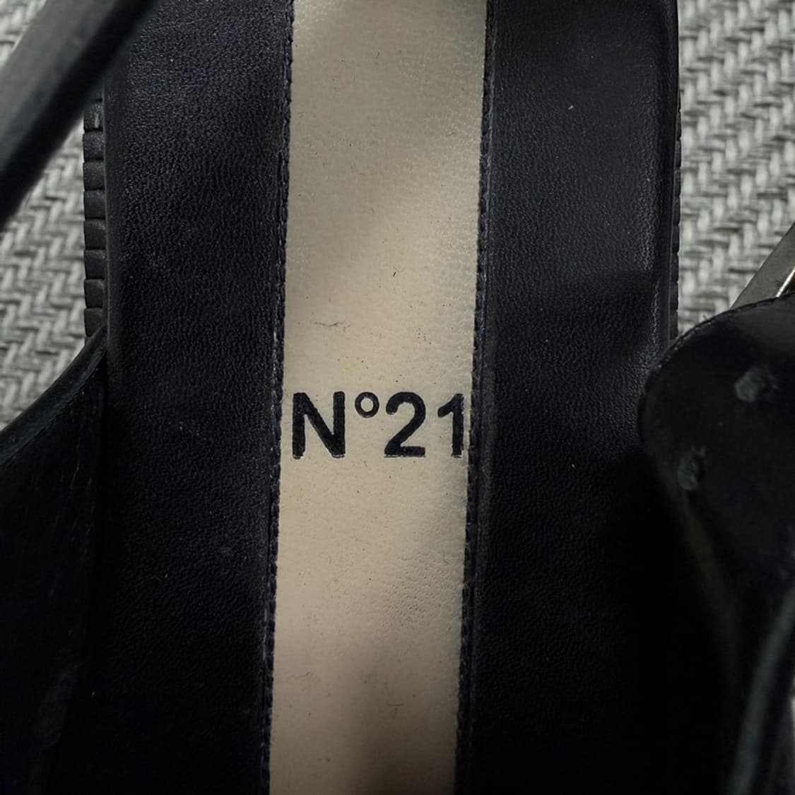N21 랙퍼 스트랩 플랫폼 샌들 v3431 상품이미지5