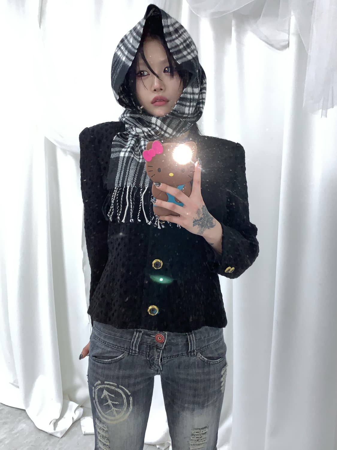 블랙 버튼 포인트 크롭 자켓 상품이미지1