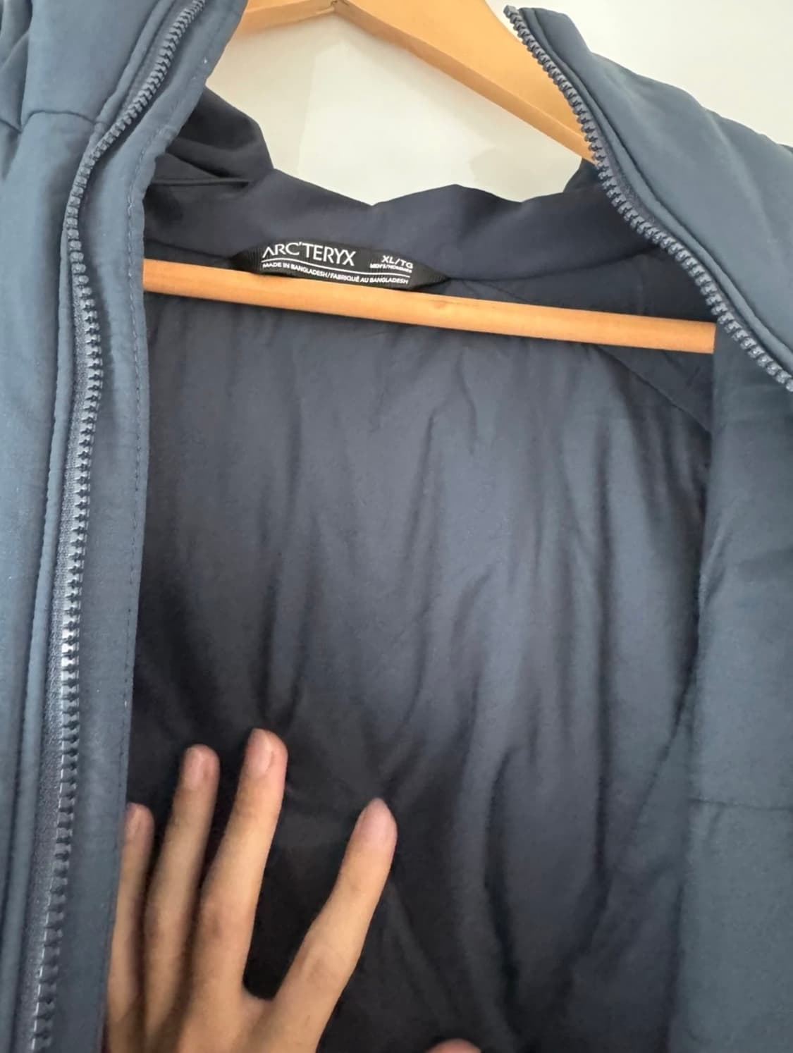 XL 아크테릭스 아톰 AR(헤비웨이트) 후디 블랙 사파이어 / 패딩 상품이미지3