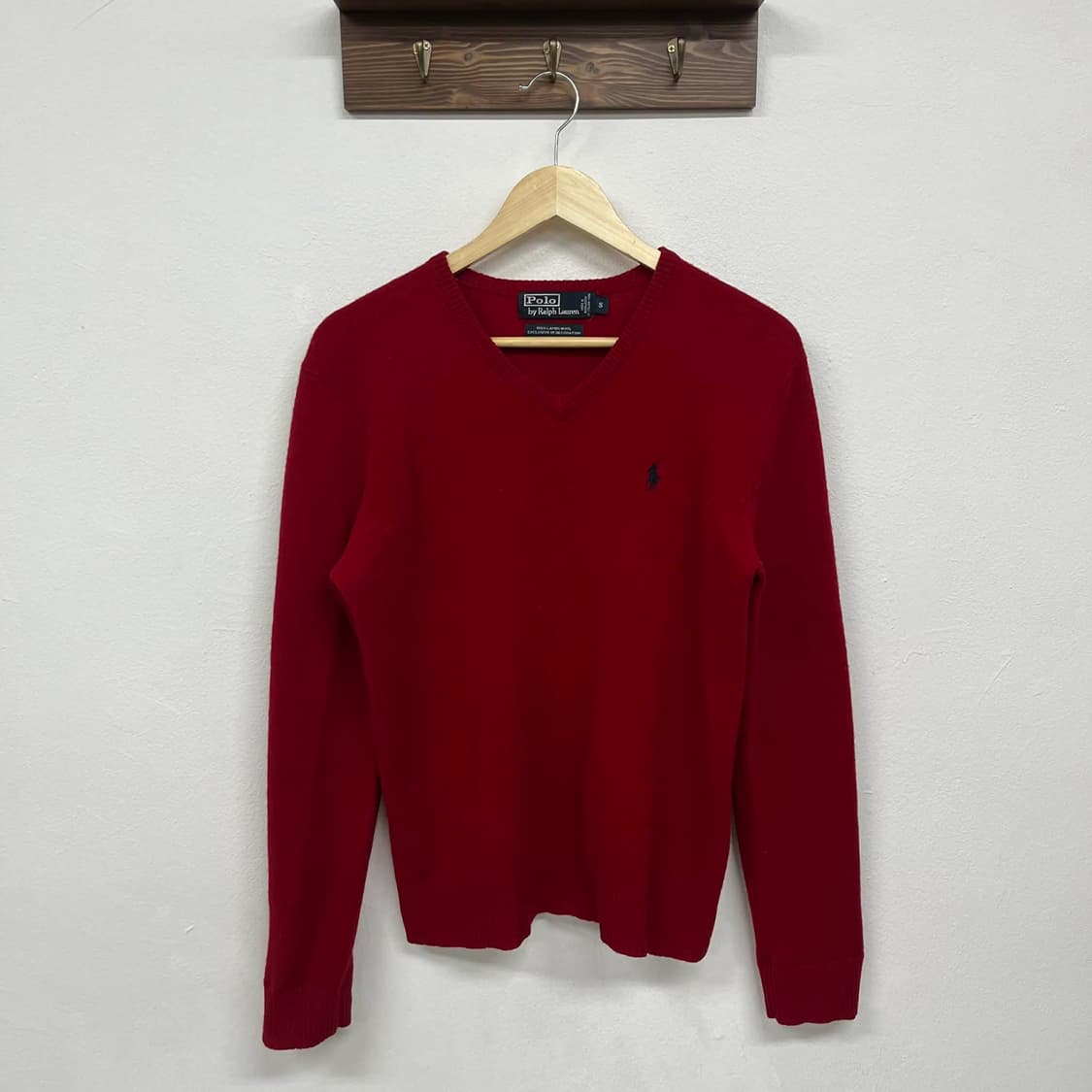폴로 랄프로렌 딮버건디 램스울 브이넥 니트(S) 상품이미지4