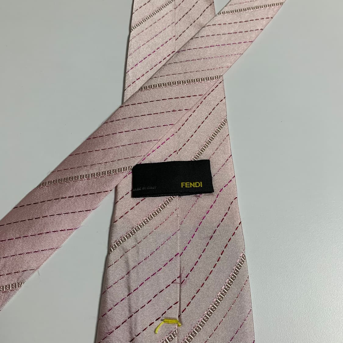 펜디(FENDI) FF스몰로고 모노그램 명품넥타이 신형라벨 스트라이프 상품이미지5