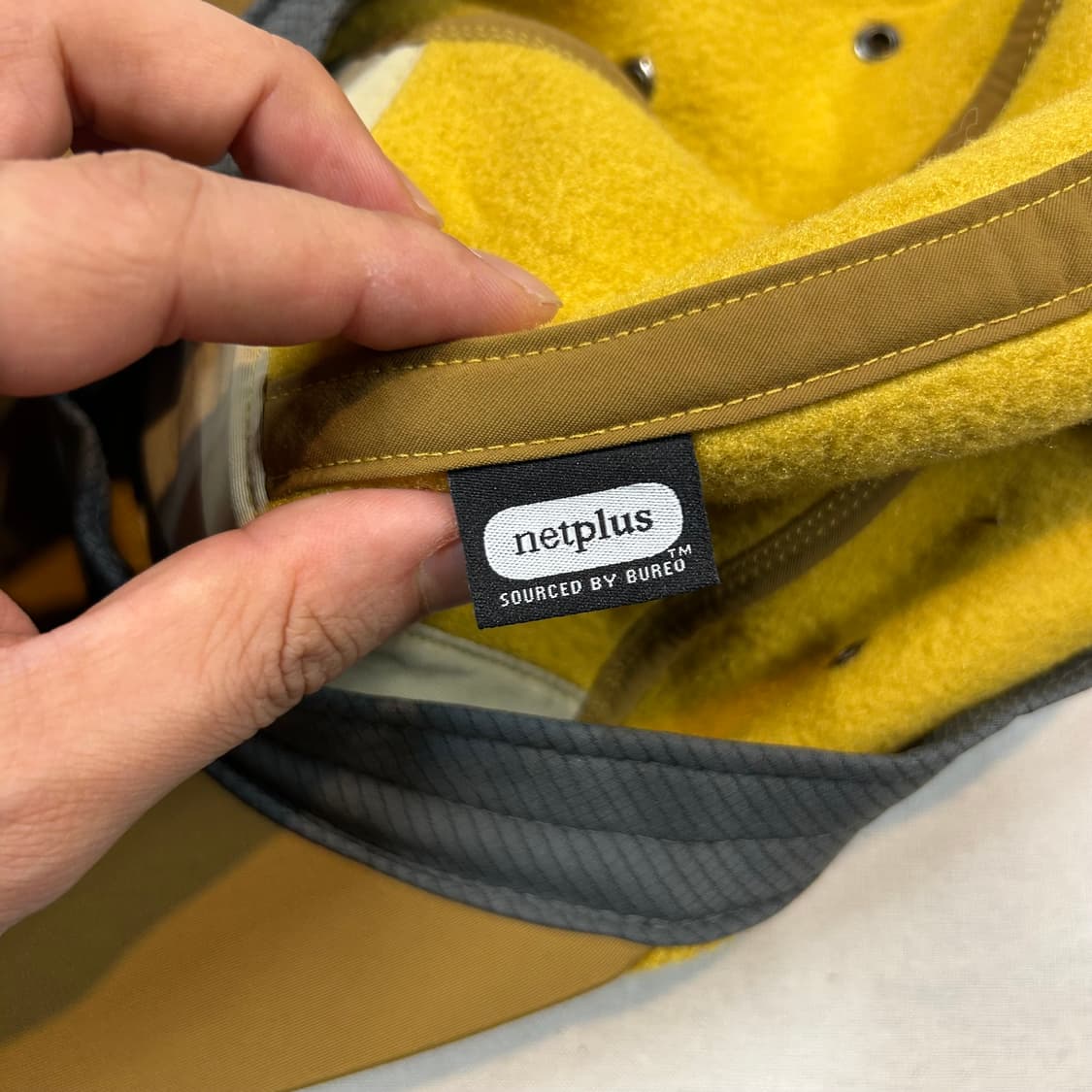 파타고니아 옐로우 플리스 캠프캡 모자 지퍼포켓 상품이미지8