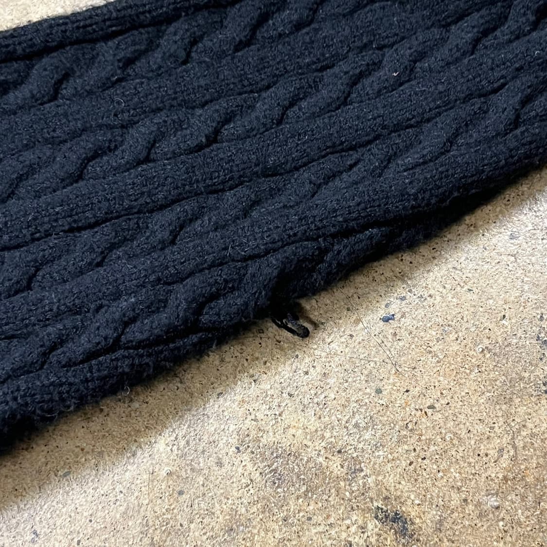 게스 블랙 빅카라 니트 집업  상품이미지7