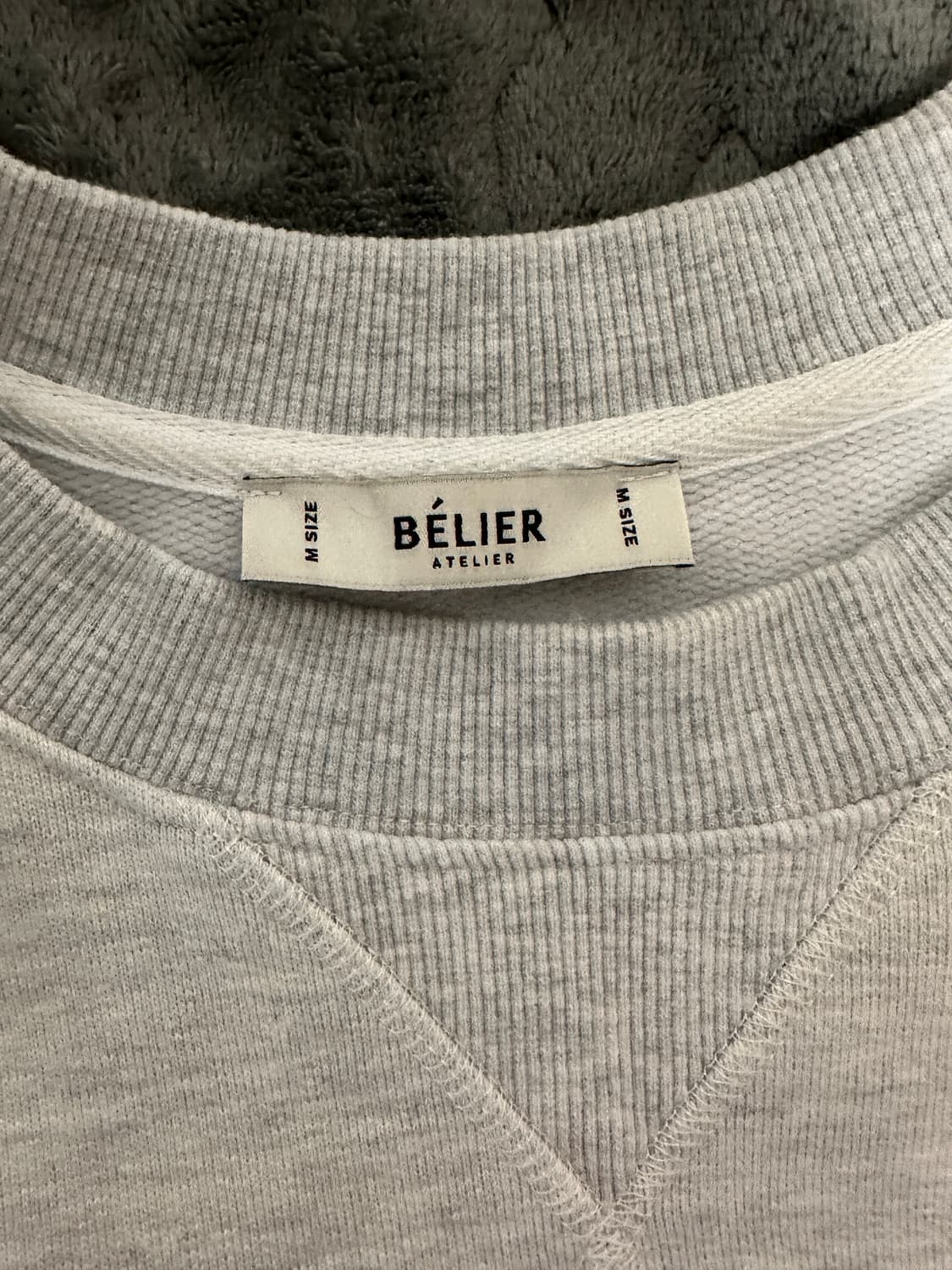 벨리에 맨투맨 m사이즈 상품이미지3