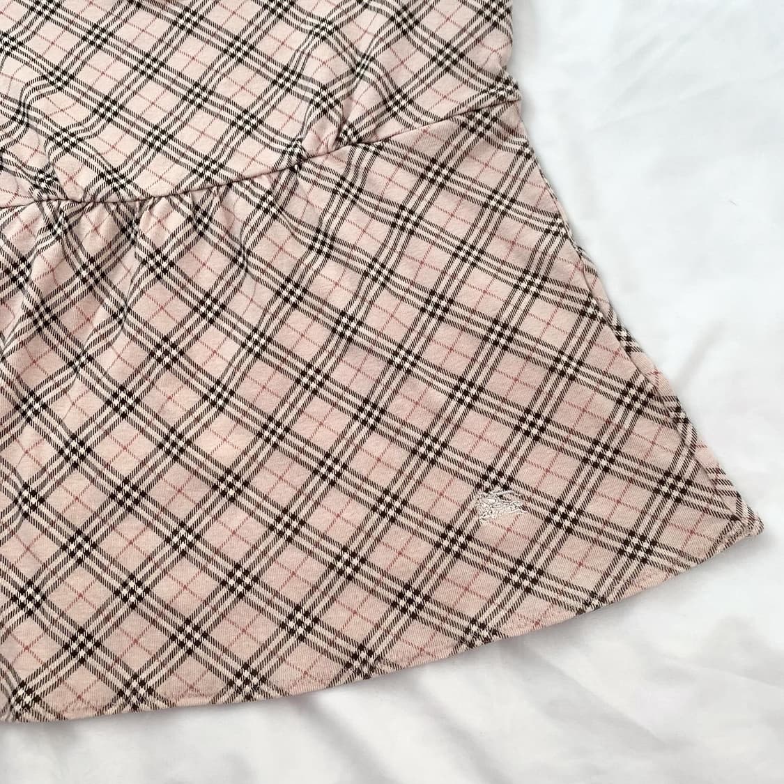 Burberry 버버리 뮤트 딸기초코 노바체크 반팔bl 상품이미지2