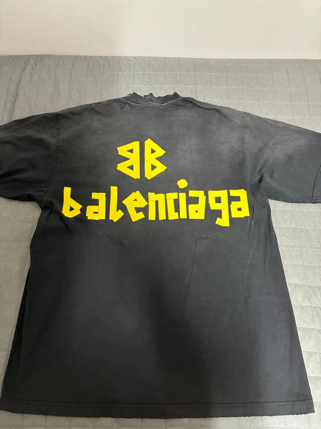 [L] 발렌시아가 테이프 로고 반팔 티셔츠 상품이미지1