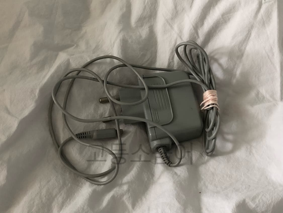 닌텐도 3ds xl 구큰다수 화이트 +충전기 상품이미지9