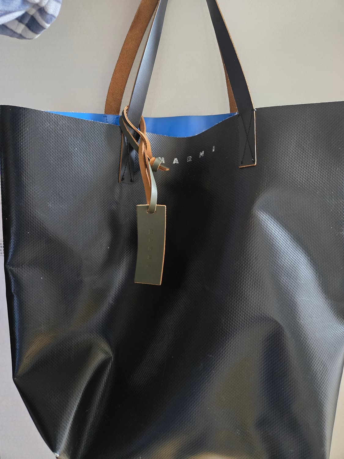 마르니 투톤 토트백 상품이미지2