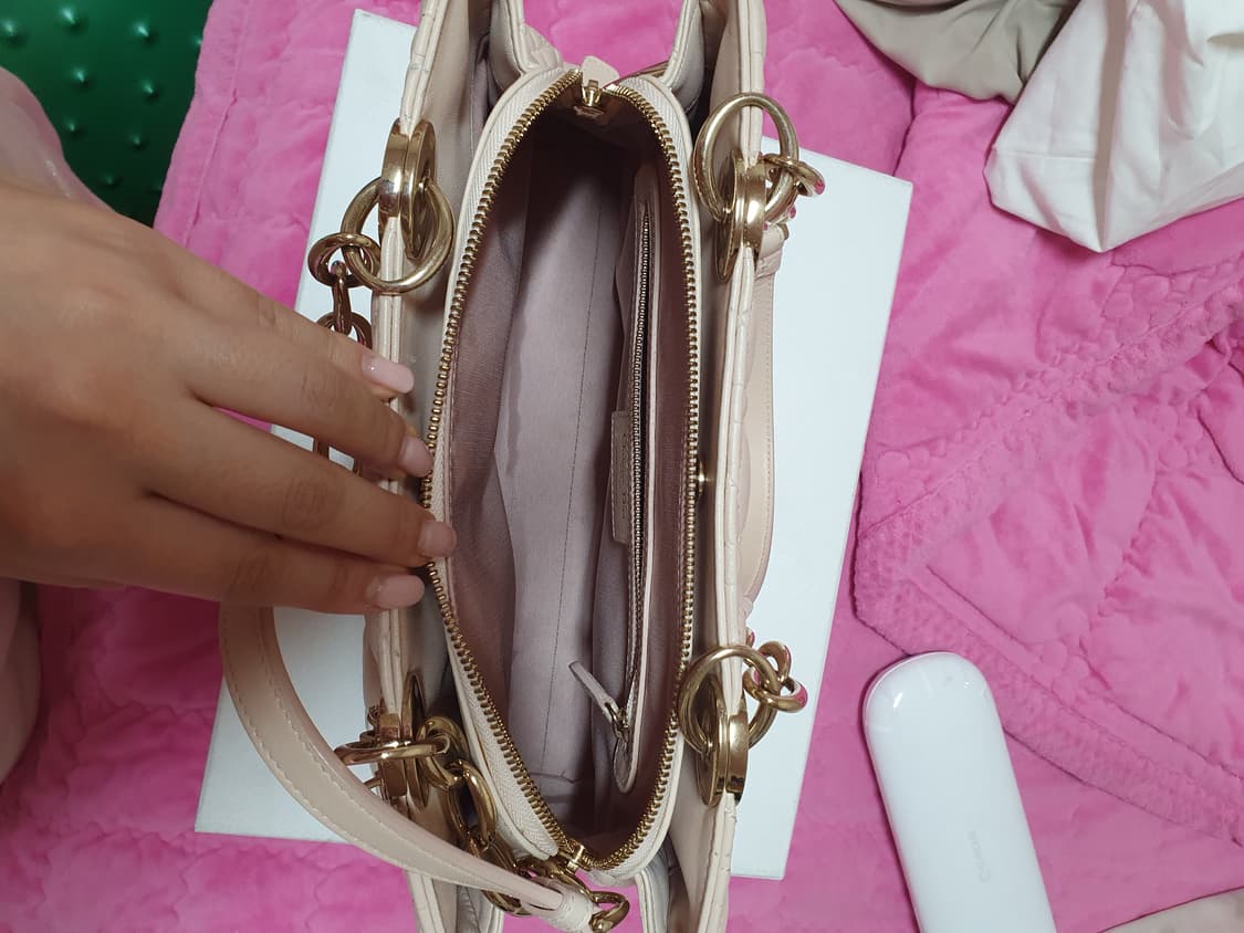 디올 까나쥬 숄더백 상품이미지4