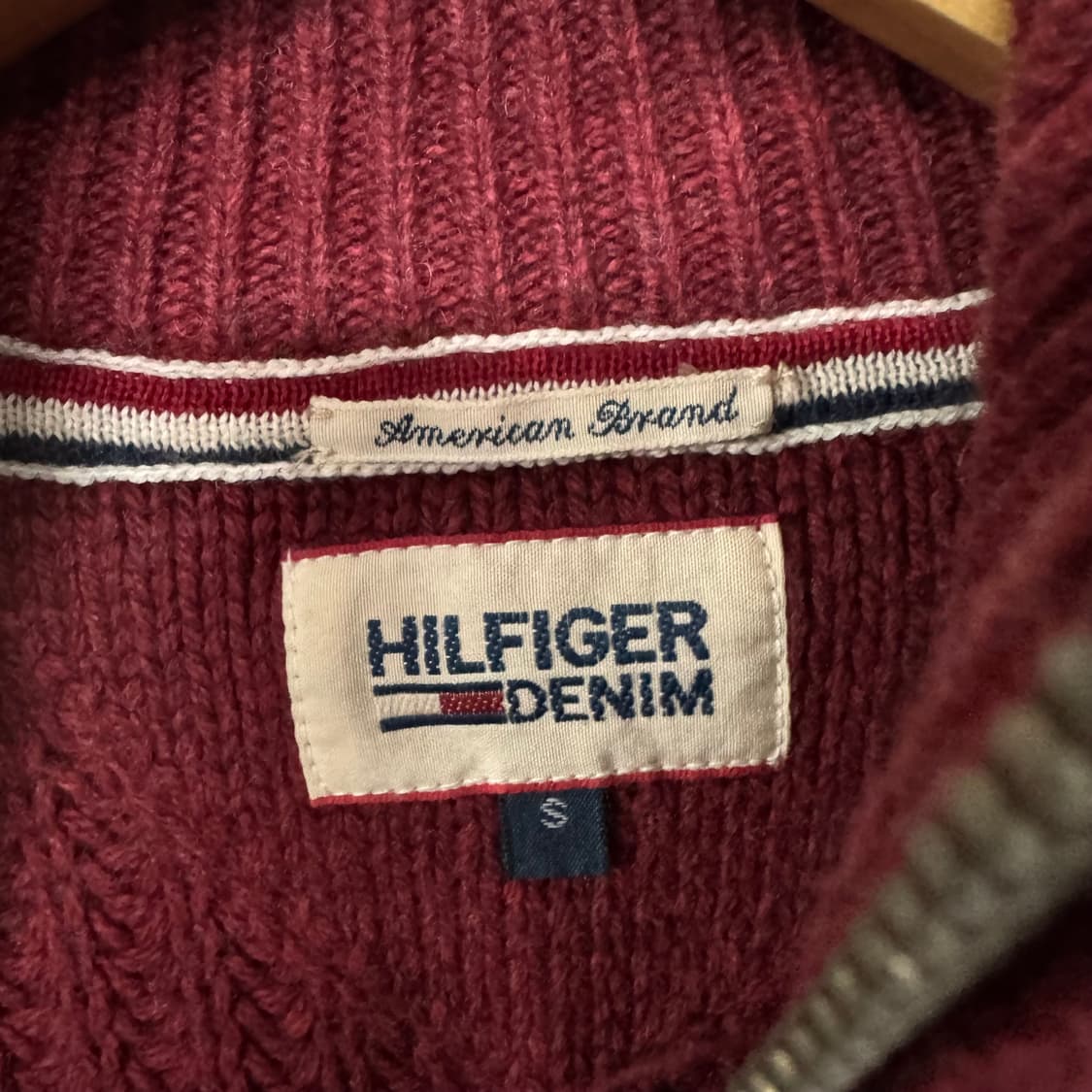 타미힐피거 스몰로고 케이블니트집업 상품이미지3