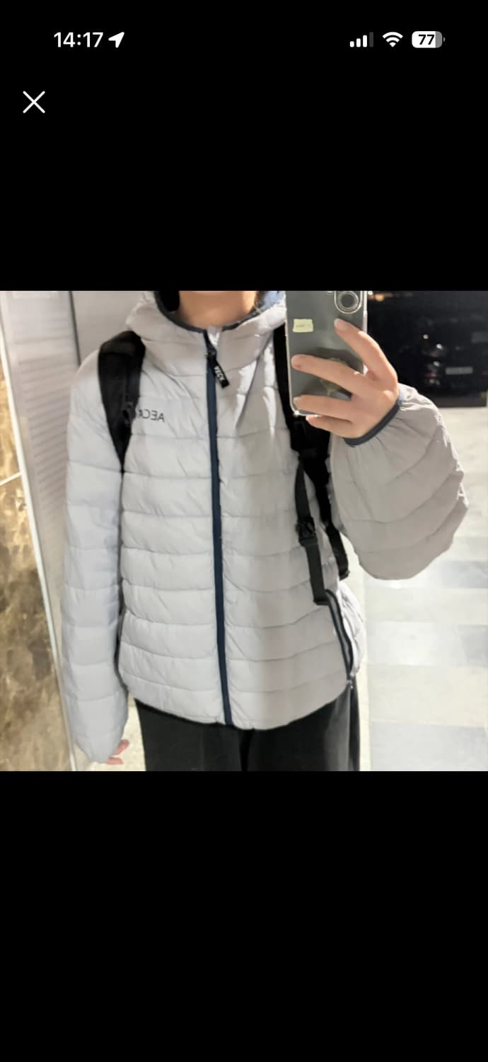 에이카화이트 경량패딩 상품이미지1