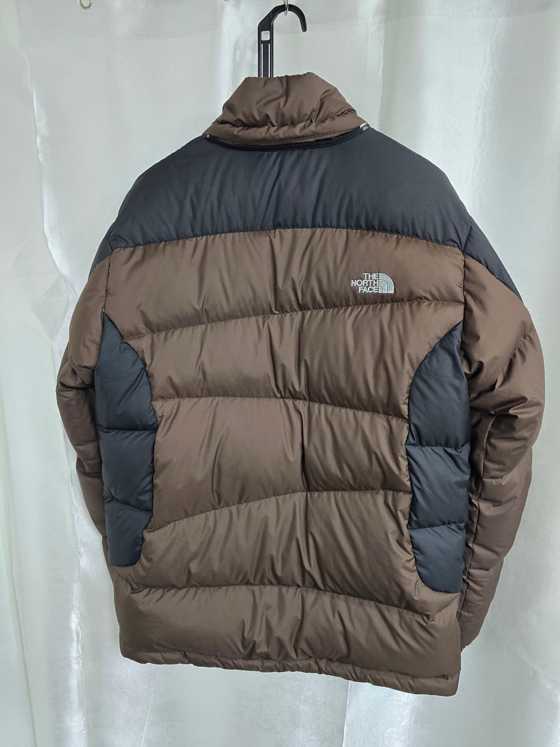 노스페이스 900 브라운 패딩 summit series (1837) 상품이미지2