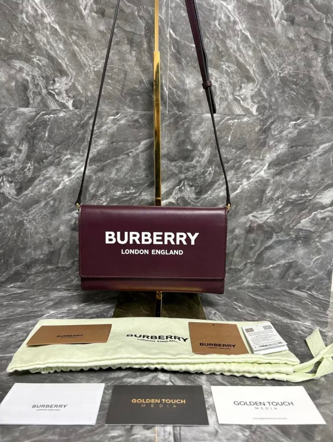 버버리 로에 woc 크로스백 버건디 상품이미지1