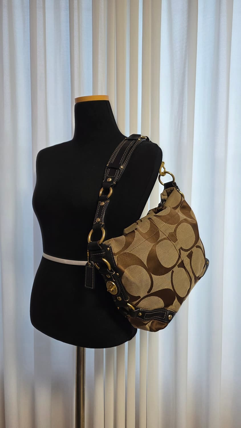 코치 시그니처 턴록 소호백 00s y2k 상품이미지1