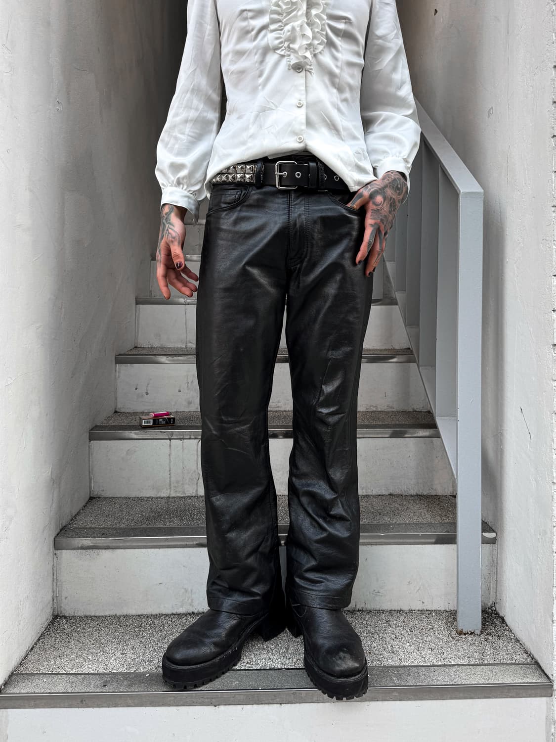 AVIREX – Black Leather Pants  상품이미지1