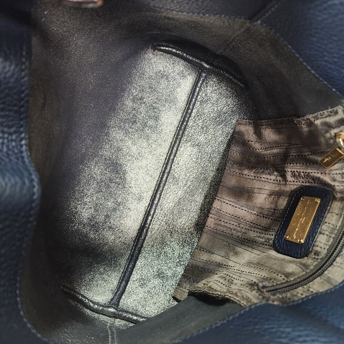 페라가모 간치니 쇼퍼백 스몰 상품이미지9