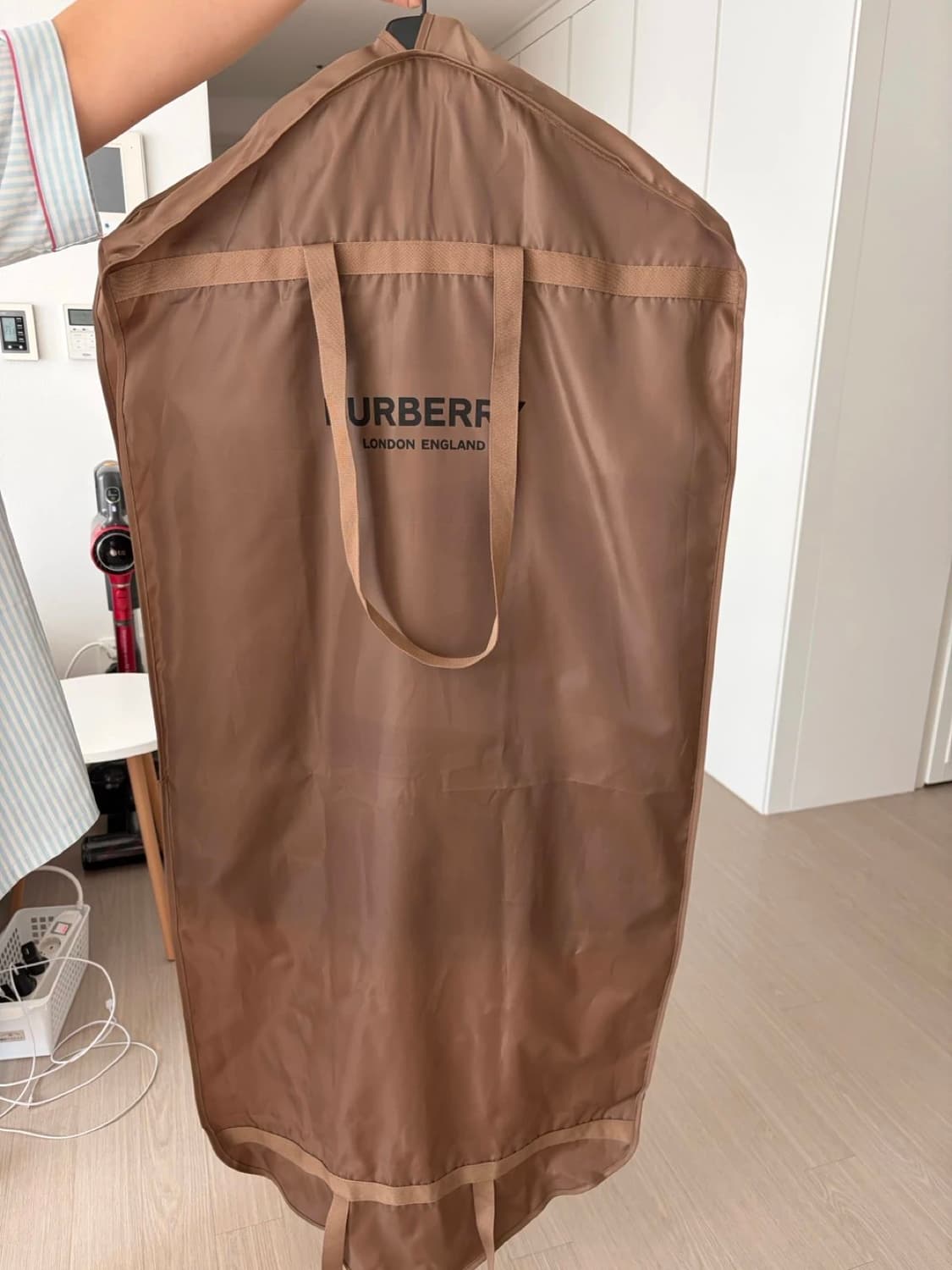 버버리 퀼팅자켓 판매합니다 50사이즈 상품이미지3