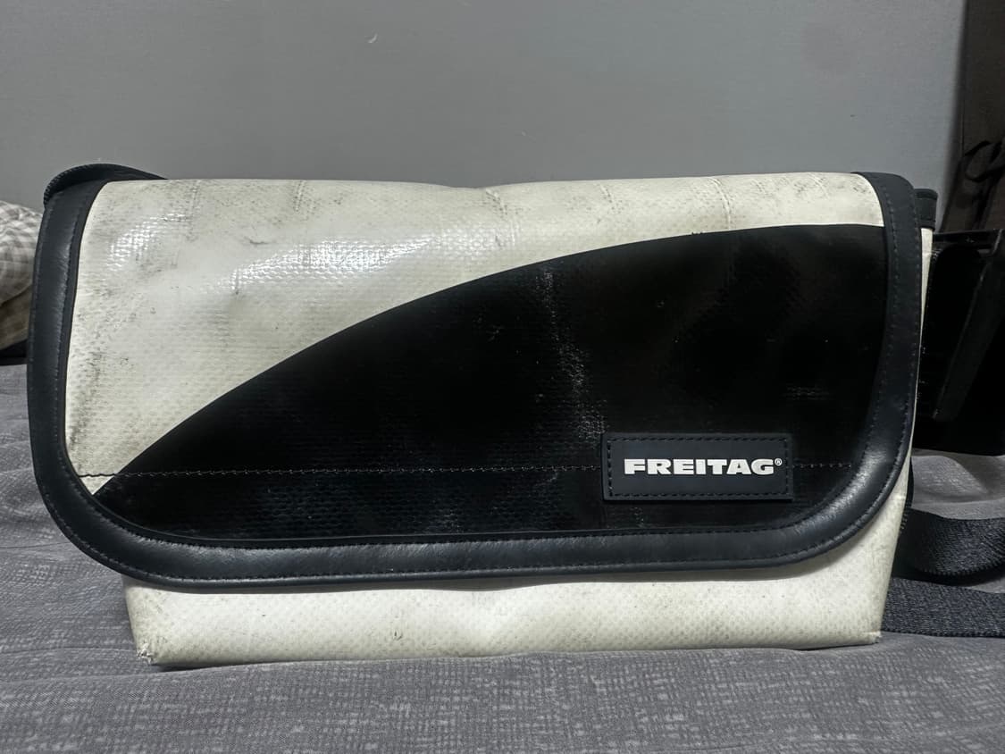 프라이탁 하와이파이브오 블랙&화이트 민트택포함 상품이미지1