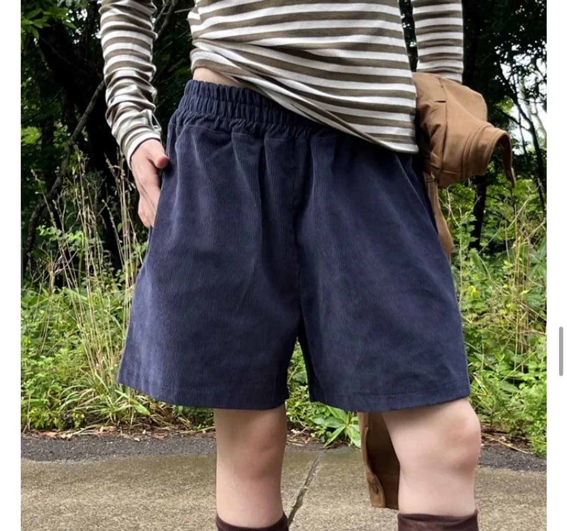 새상품)김아홉 코듀로이 반바지 네이비 상품이미지1