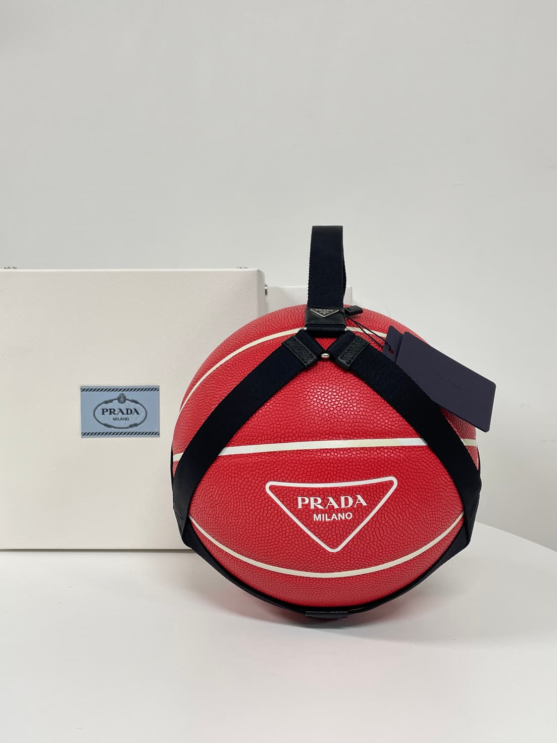 새상품 프라다 농구공 로고 프린트 밴드 하네스 레드 컬러 상품이미지6