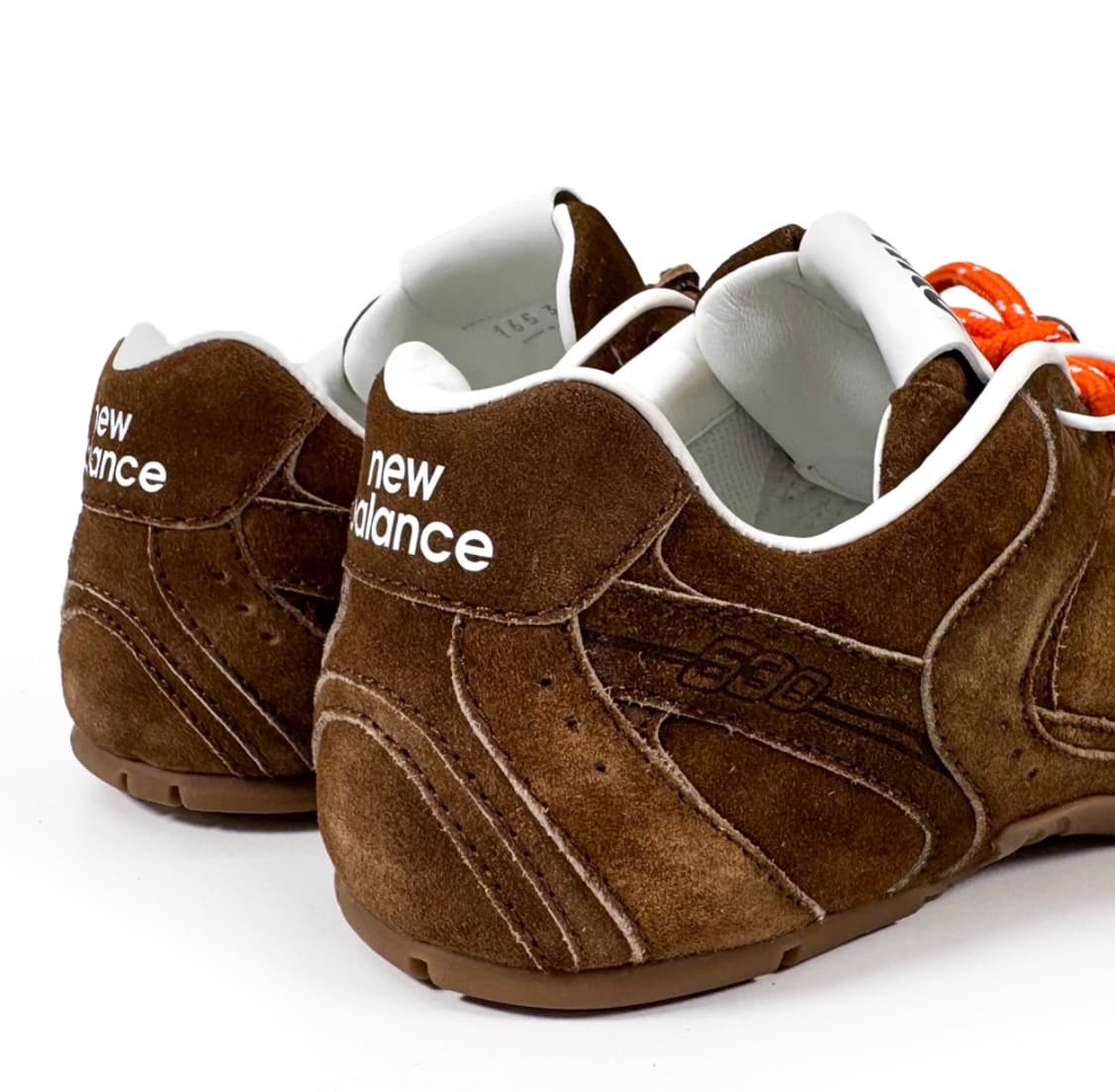 [39.5] 미우미우 x 뉴발란스 530 스웨이드 메쉬 스니커즈 시나몬 상품이미지9