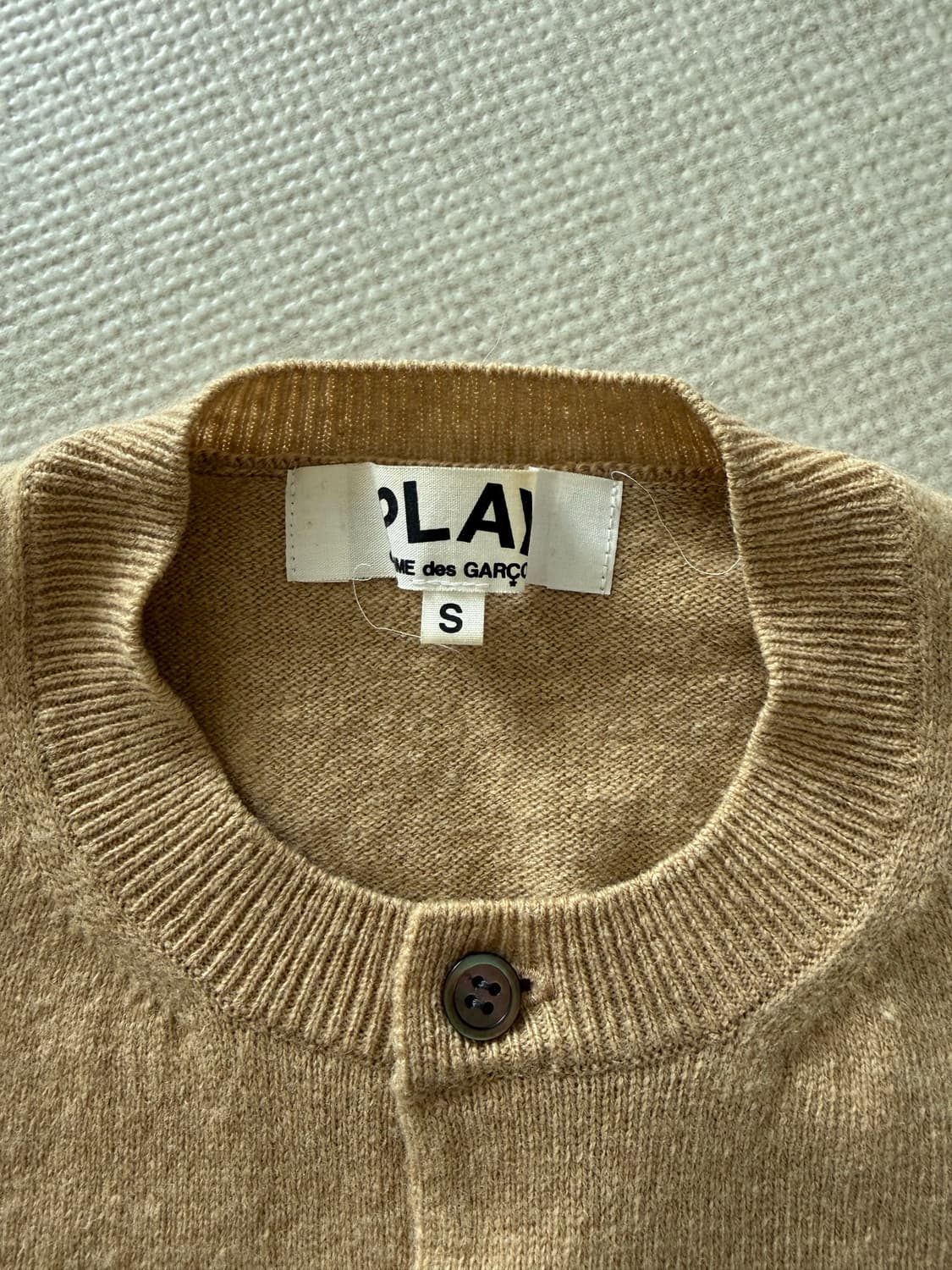 꼼데가르송 가디건 베이지 상품이미지3