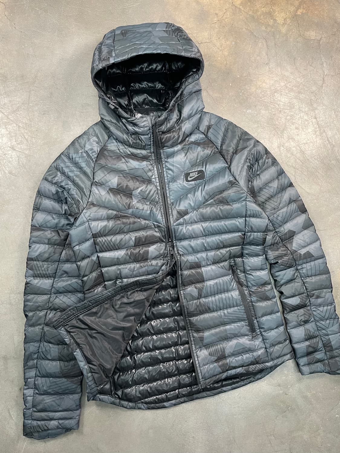 나이키 디지털 카모 후디드 경량 패딩 상품이미지2
