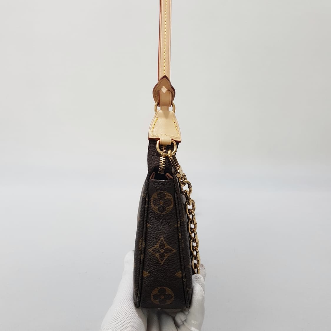 루이비통 모노그램 포쉐트 악세수아 M82766 상품이미지3