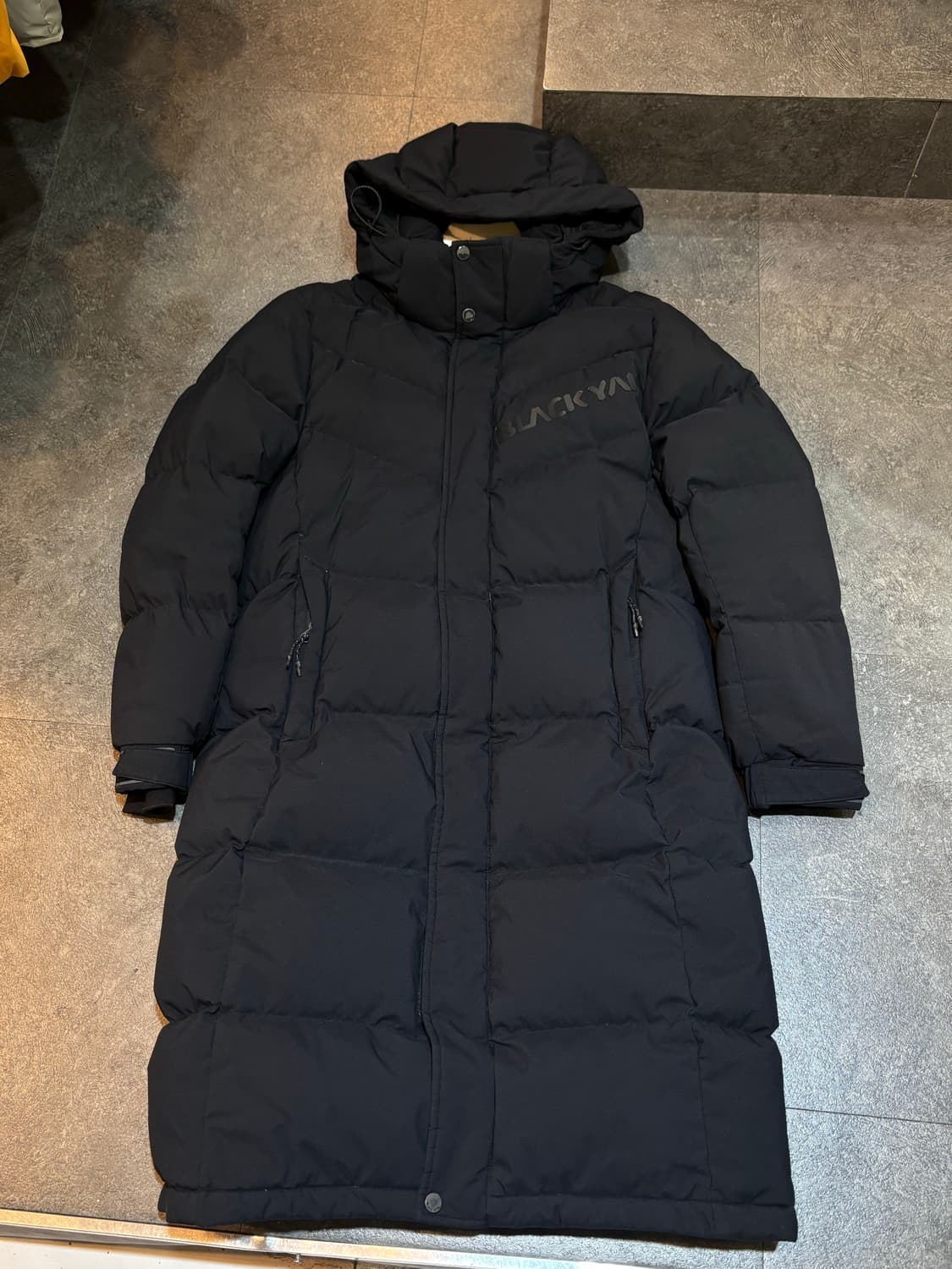 블랙야크 블랙 롱패딩 95사이즈 상품이미지2